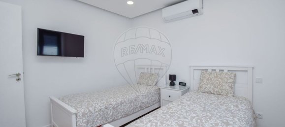 5 Schlafzimmer Haus in Rio de Mouro, Portugal, Nr. 40046 14