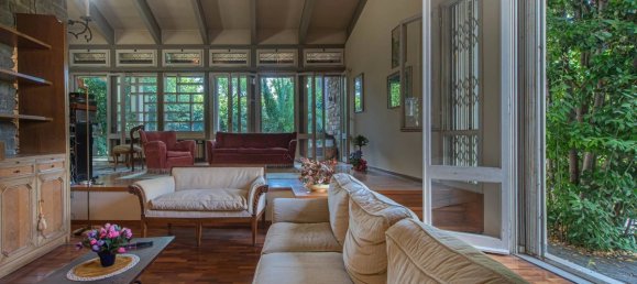 6 bedrooms Villa in Florence, Italy No. 332766 2