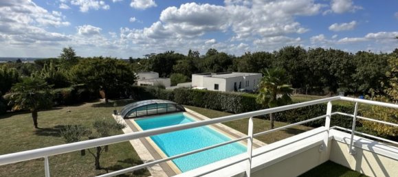 4 bedrooms House in Mauves-sur-Loire, France No. 339875 3