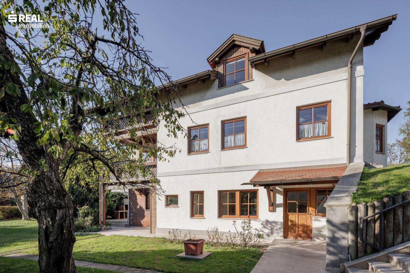 6 rooms House in Langenzersdorf, Austria No. 237720