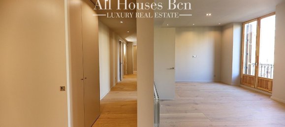 3 Schlafzimmer Wohnung in Ciutat Vella, Spain, Nr. 25644 5