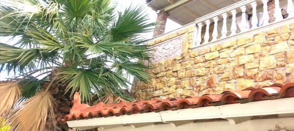 4 Schlafzimmer Gewerbliche Immobilien in Rafina, Greece, Nr. 7262 9