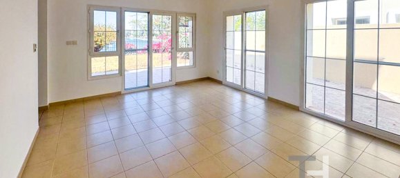 Adosado de 3 dormitorios en Arabian Ranches, UAE No. 94504 3