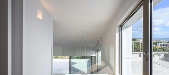 3 bedrooms Penthouse in Cascais, Portugal No. 147178 24