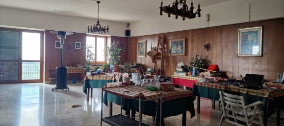 10 bedrooms Commercial property in Lugnano in Teverina, Italy No. 281573 22