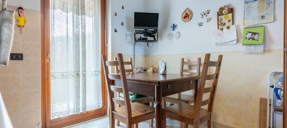 5 rooms Apartment in Pisa, Italy No. 223724 21
