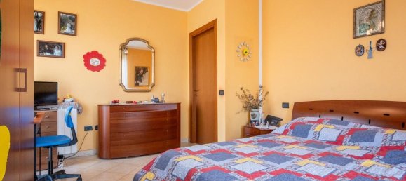 5 rooms Apartment in Pisa, Italy No. 223724 11