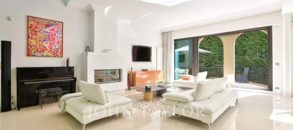 7 غرف نوم فيلا في Saint-Maur-des-Fosses, France رقم 345041 11