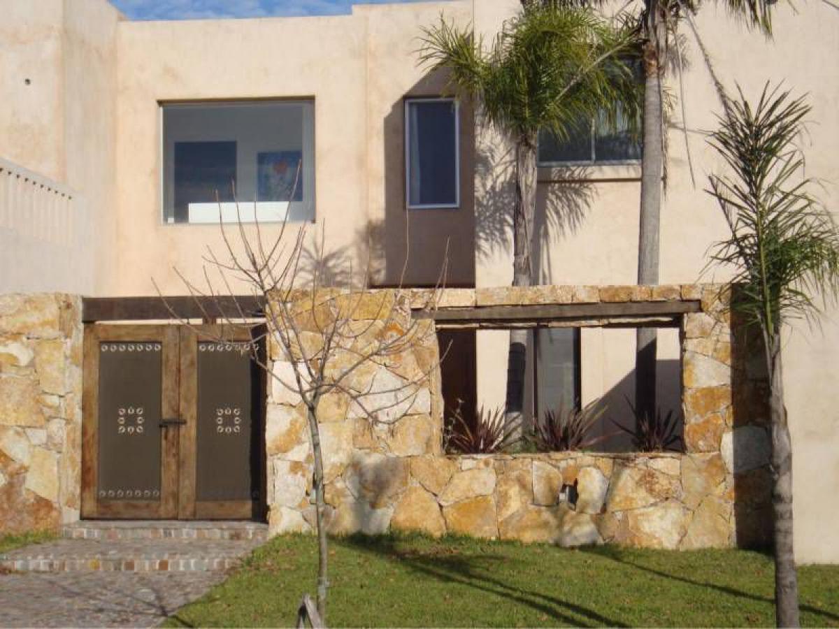 4 Schlafzimmer Haus in Tigre, Argentina, Nr. 17829