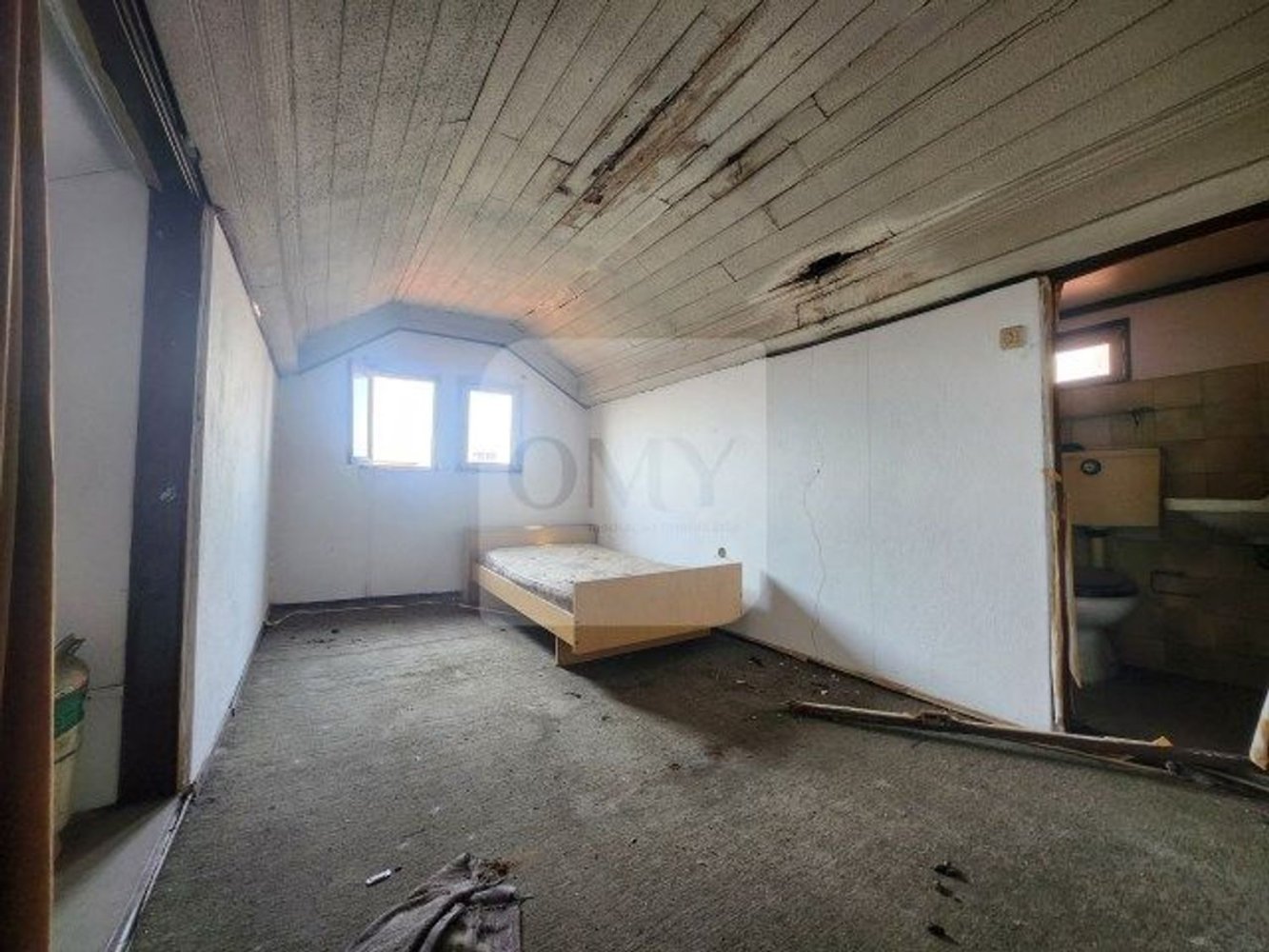 300m² Building in Vila Real, Portugal No. 285597