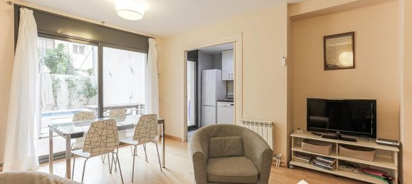 3 chambres Duplex à Gracia, Spain No. 170920 8