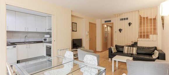 3 chambres Duplex à Gracia, Spain No. 170920 7