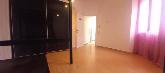 1 bedroom Apartment in Rome, Italy No. 294435 3