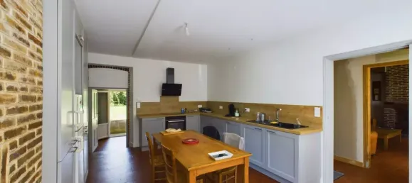 Casa de 3 dormitorios en Saint-Mards-en-Othe, France No. 251070 14