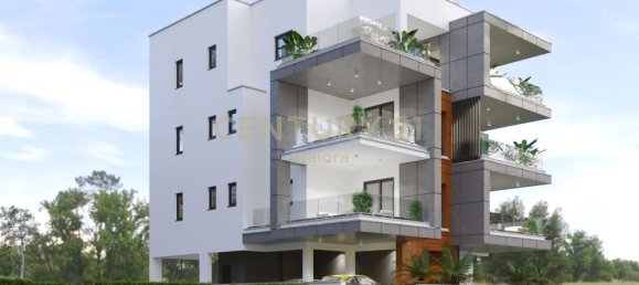 2 bedrooms Apartment in Germasogeia, Cyprus No. 429 3