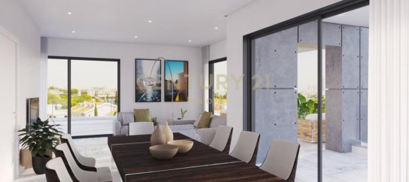 2 bedrooms Apartment in Germasogeia, Cyprus No. 429 6