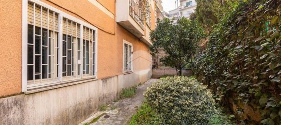 2 chambres Appartement à Rome, Italy No. 292359 16