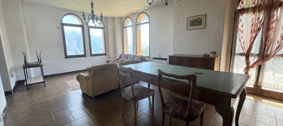 6 bedrooms House in Fonteno, Italy No. 357983 7