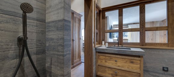 6 bedrooms Apartment in Tignes, France No. 1276 20