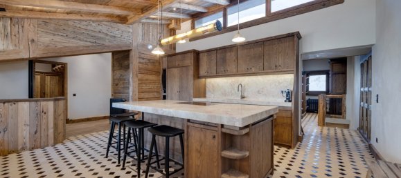 6 bedrooms Apartment in Tignes, France No. 1276 10