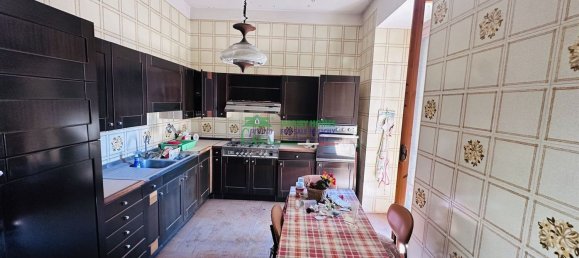 Casa de 10 habitaciónes en Vittoria, Italy No. 301525 10