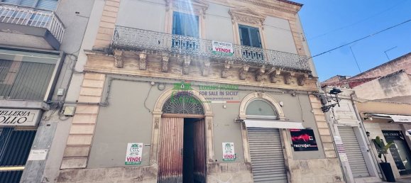 Casa de 10 habitaciónes en Vittoria, Italy No. 301525 28