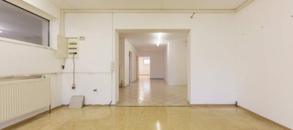 140m² Warehouse in Vocklamarkt, Austria No. 237538 3