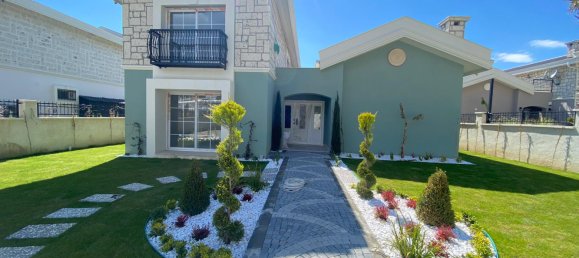 Villa 4+1 in Kusadasi, Turkey No. 11317 26