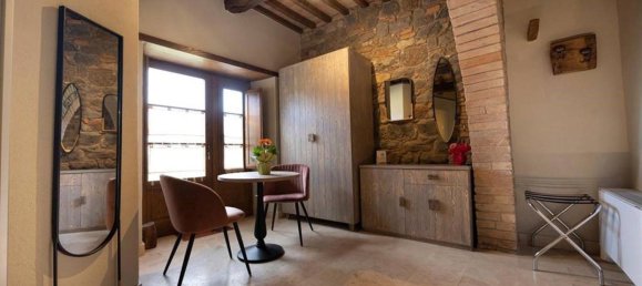 5 Schlafzimmer Haus in Radicofani, Italy, Nr. 54065 22