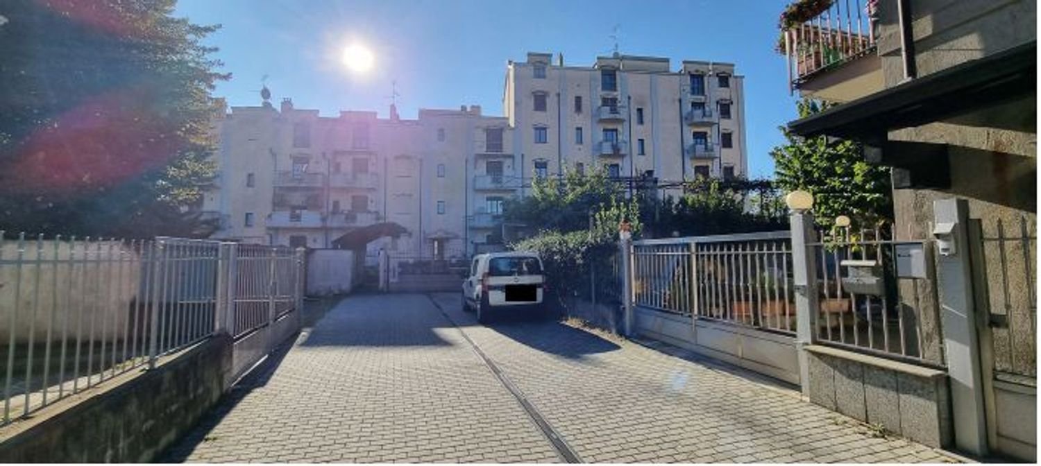 4-Zimmer Wohnung in Castellanza, Italy, Nr. 185303