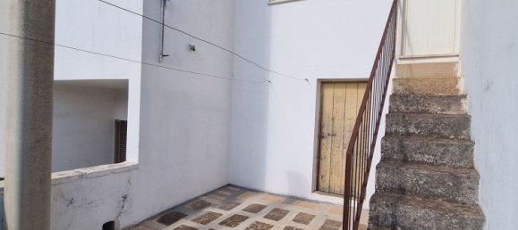 Дом с 8 комнатами в Copertino, Италия № 280299 23