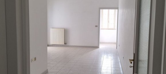 Дом с 8 комнатами в Copertino, Италия № 280299 33