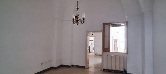 Дом с 8 комнатами в Copertino, Италия № 280299 24