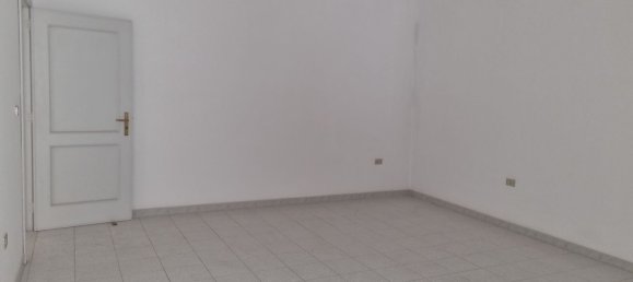 Дом с 8 комнатами в Copertino, Италия № 280299 83