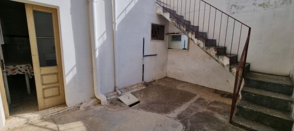 Дом с 8 комнатами в Copertino, Италия № 280299 88