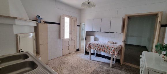 Дом с 8 комнатами в Copertino, Италия № 280299 14