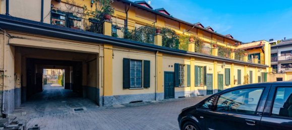 2 chambres Appartement à Milan, Italy No. 369935 24