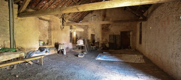 1 bedroom House in Sens-Beaujeu, France No. 89106 9