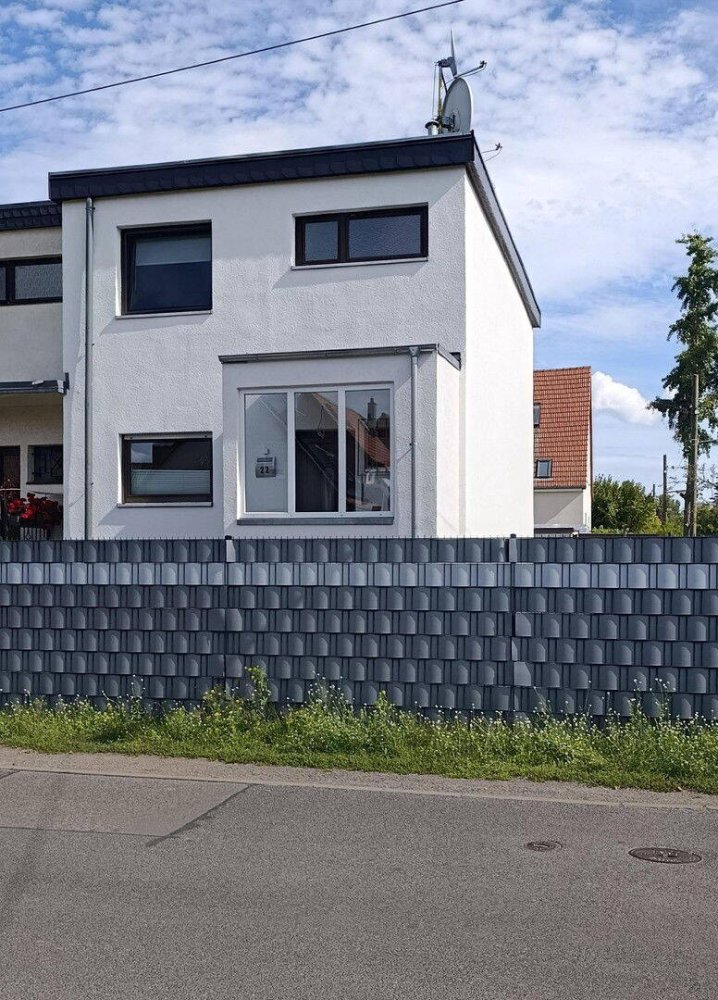 3 bedrooms Townhouse in Falkenhagener Feld, Germany No. 290259