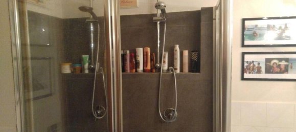 6 rooms Apartment in Massa, Italy No. 105725 6