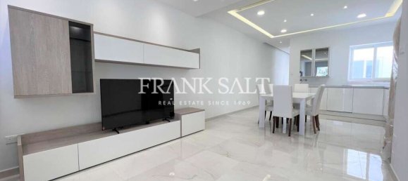 2 bedrooms Penthouse in Lija, Malta No. 4681 4