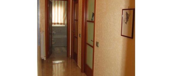 2 bedrooms Commercial property in Bari, Italy No. 252891 4