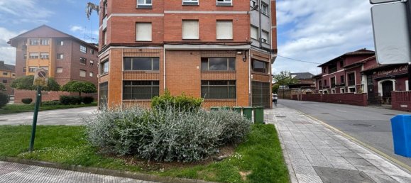 Propriété commerciale à Siero, Spain 250m² No. 149768 3
