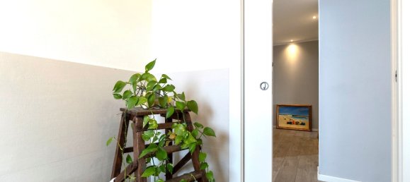 Apartamento de 5 habitaciónes en Prato, Italy No. 81782 22