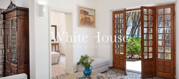 3 bedrooms Villa in La Maddalena, Italy No. 262242 6