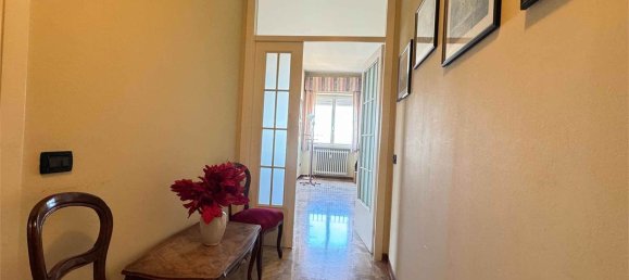 1 bedroom Apartment in Appiano Gentile, Italy No. 62256 8