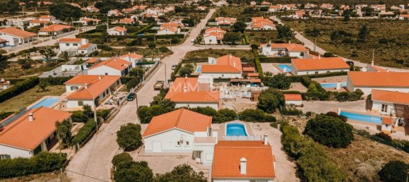 4 bedrooms Villa in Aljezur, Portugal No. 143824 2