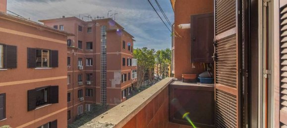 2 Schlafzimmer Wohnung in Rome, Italy, Nr. 321410 4