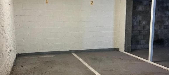 Parkplatz in Paris, France, Nr. 186049 4