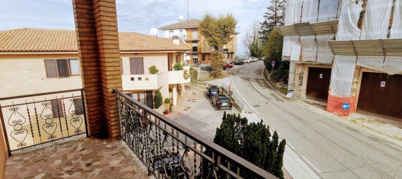 Casa de 4 divisões em Montegiorgio, Italy N.º 21138 12